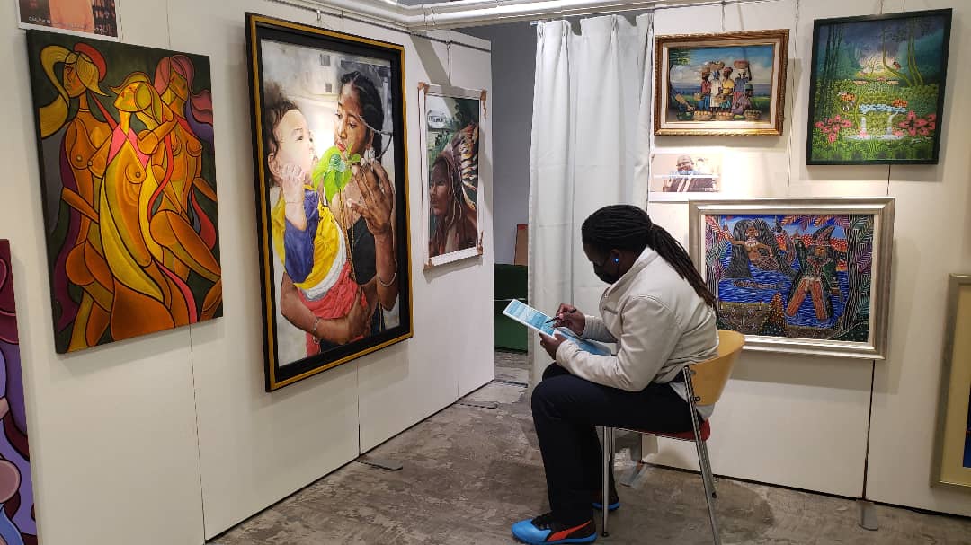 Award-winning Jamaican Artist Woos Japanese Art Lovers with Cultural Truths